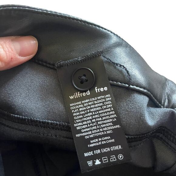 Wilfred Aritizia Faux Leather Moto Pants Skinny Straight Vegan Black Edgy Size 2 - Picture 5 of 6